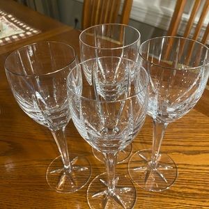 Miller Rogaska tulipe crystal wine glasses set of 4